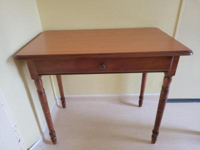 Bureau de chambre bois avec tiroir