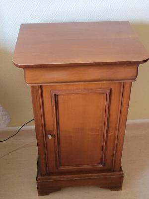 Table de chevet bois